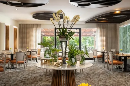 Hodelpa Garden Court