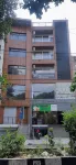더 로열 오크스 ISKCON 사원 주변 호텔