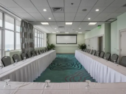 Tides Folly Beach, Charleston's Oceanfront Hotel Hotels in Folly Beach