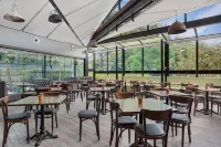 Native Rose Hotel Hotels in Woolwich
