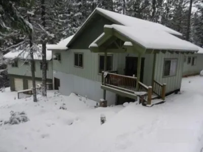 Kirkwood - 5200 sq ft luxury ski home Отели рядом с достопримечательностью «Блэк Часм Каверн Нешнел Нэчурал Ландмарк»