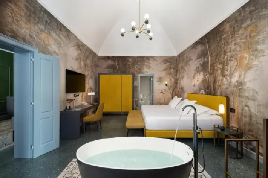 Vis Urban Suites&Spa