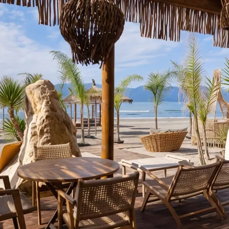 Sea & Sand Hotel