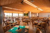 BM Beach Hotel - ที่มีที่จอดรถ