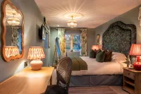 The Swan Hotel