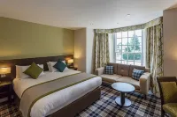 Plus Pinewood on Wilmslow Hotel Cheshire - parking