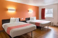Motel 6 Sidney, Oh - 2-Star