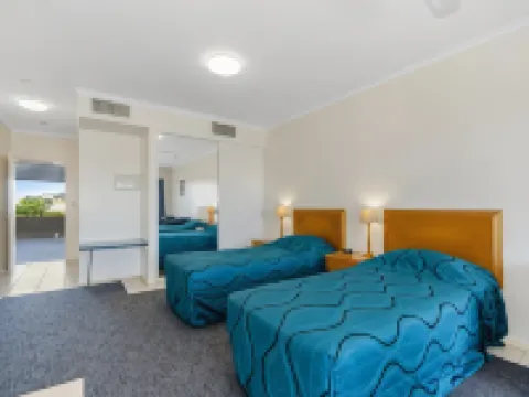 Madison Ocean Breeze Apartments Hotels in North Ward