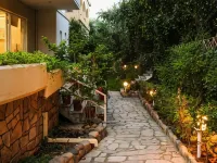 Tropical Hotels in Pallini