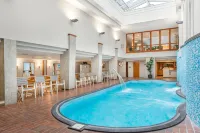 Aranyhomok Business-City-Wellness Hotel فنادق في كيسكيميت