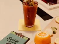 ザ クイズビー ホテル トーロシナゴーグ周辺のホテル