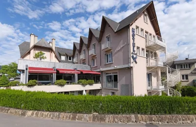 The Originals Boutique Hôtel du Pont Roupt Mende Hôtels à proximité de l'Aérodrome de Mende-Brenoux