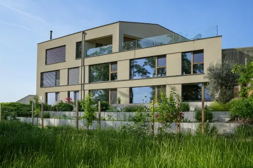 Le Rive Sud Hotels in Lully