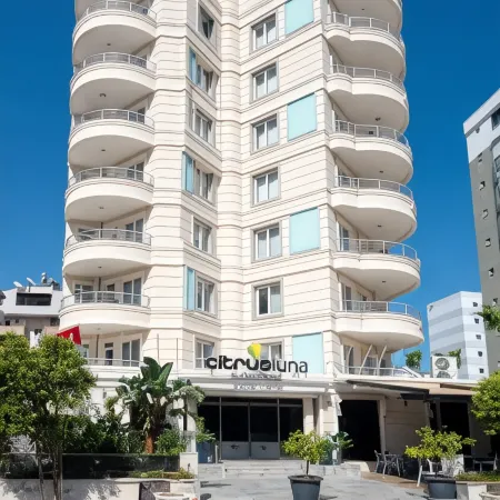Citrus Luna Suite Hotel