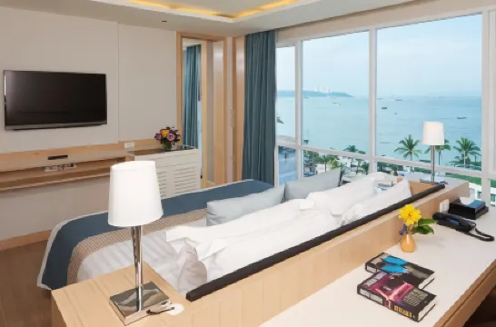 Pattaya Sea View Hotel