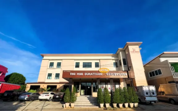 The Hub Suratthani Hotel Hotel in zona Parco The Pirates Park