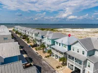 Salty Dog 5 Bedroom Home by RedAwning Hotels near Navarre Beach Sea Turtle Conservation Center