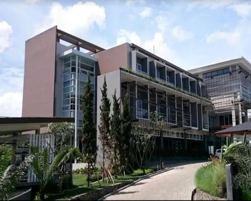 Moscato Hotel Hotels in Sukasari