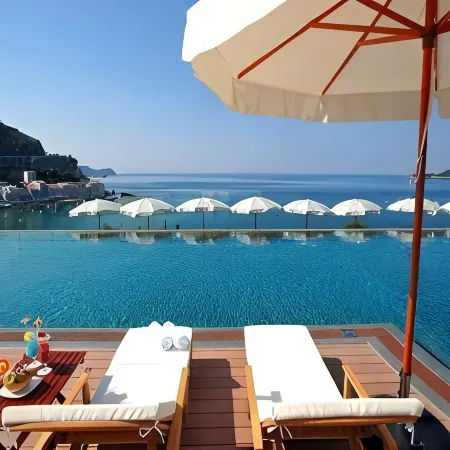 Villa Midea