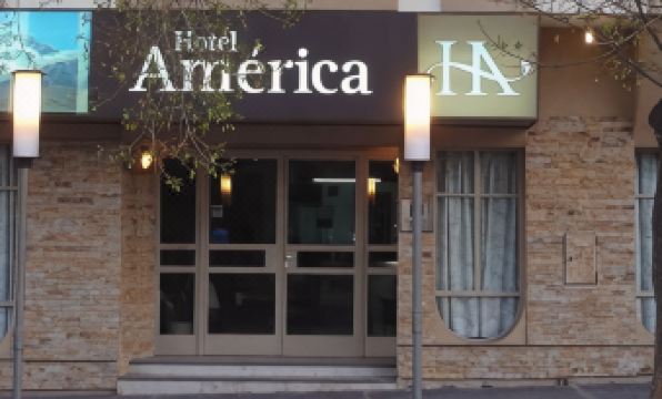Hotel América