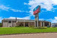 SureStay Plus Hotel by Best Western Greenwood