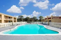 Days Inn by Wyndham Easton Hotels in Easton