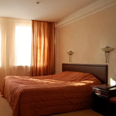 Golden Embankment Temple of Assumption (Paromeniye) 주변 호텔