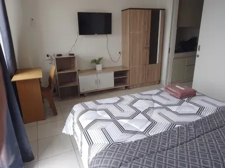 AR Putra at Sentul Tower Apartment Отели рядом с достопримечательностью «Таман Будайя Сентул Сити»