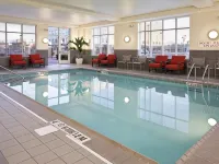 Doubletree by Hilton Chicago Midway Airport - piscine
