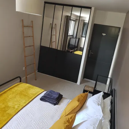 Escapade Amiens - Two-Bedroom Apartment