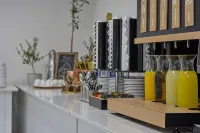 Boss Boutique Athens - Desayuno