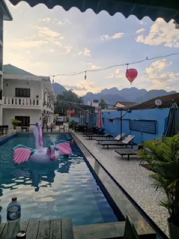 Vang Vieng Backpackers Hostel Hotels in 