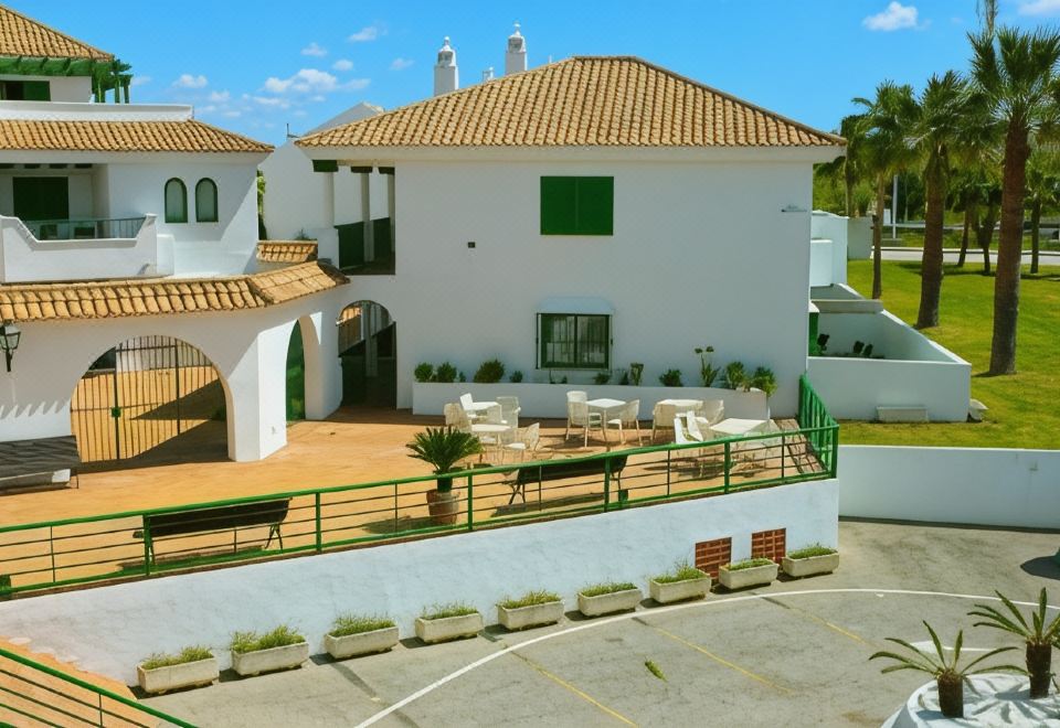 hotel overview picture