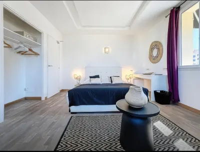 Hôtel les 3 Terrasses のホテル