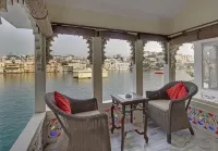 Lake Pichola Hotel - 로맨틱