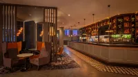 Clayton Hotel, Leeds - bar