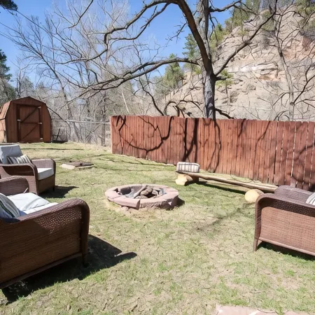 ❖Charming Log Cabin❖Firepit❖Great Deck with Grill❖