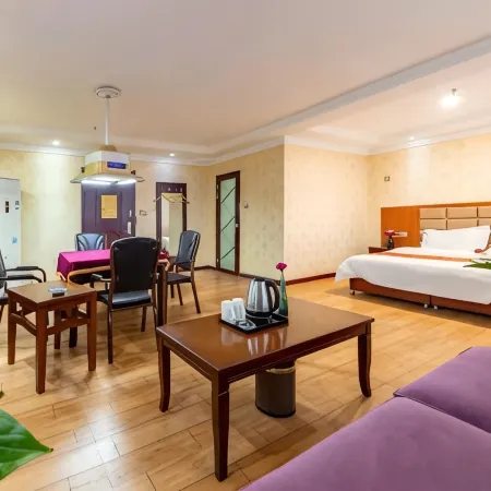 Weinan Huiou Collection Hotel