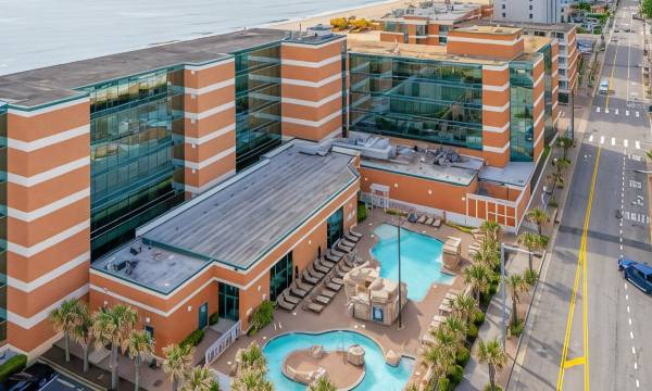 Holiday Inn & Suites Virginia Beach - North Beach by IHG