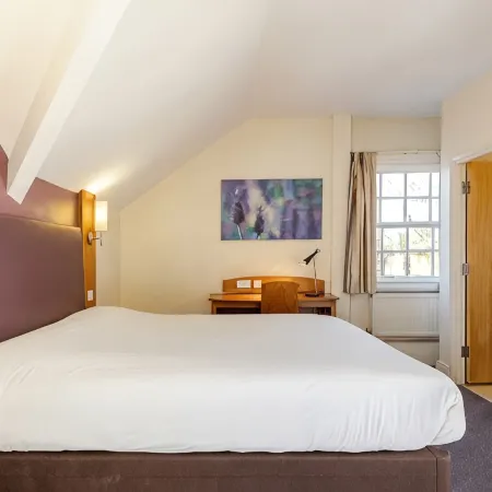 Alty Hotel