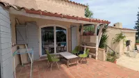 Provencal villa for 10 people with swimming pool and garden in Grasse