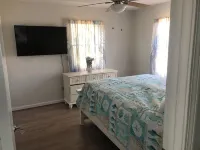 Quaint 4-bedroom cottage in Nags Head located just minutes from white silky sand