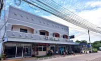 S3 Room Sathahip - 2-Star