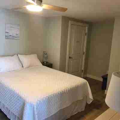 Oceanfront Condo #2 prime location w/ amazing views Rooms