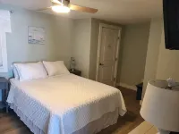 Oceanfront Condo #2 prime location w/ amazing views