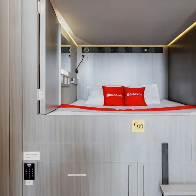 RedDoorz at Chanara Stay PVJ Bandung Hotels near Tjendana Bistro