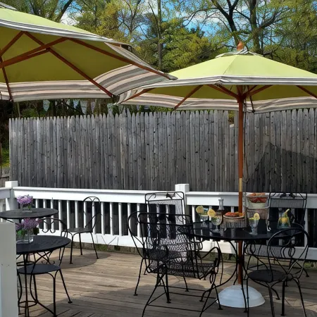 Naomi's Inn Bed & Breakfast