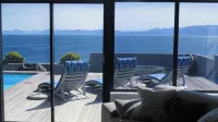 65OnCliff - Beach