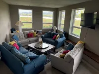 This AMAZING river getaway is PERFECT for YOU!  Private deck, grill & fire pit! - Wifi