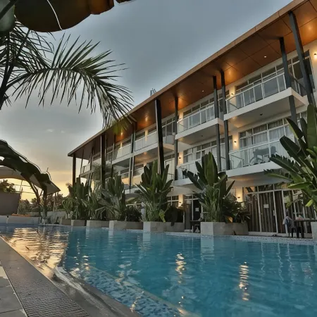 THE HOTEL SOPHIA INC